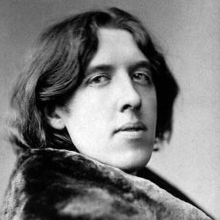 URBS SACRA AETERNA by Oscar Wilde