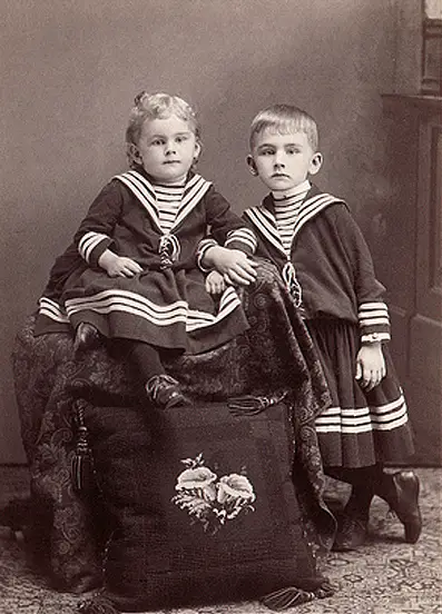 victorian era children's clothing