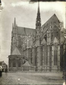 Amiens Cathedral France-1903